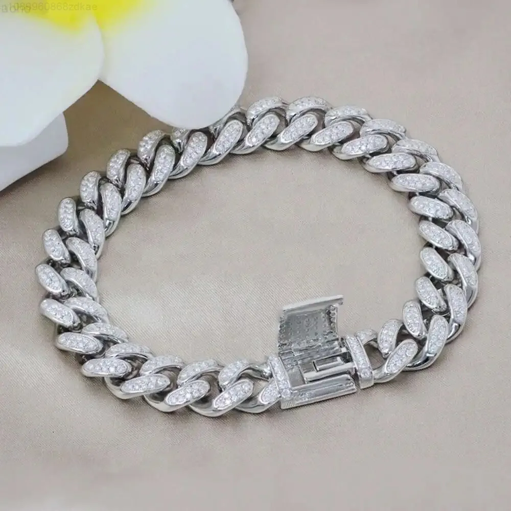 Vvs Iced Out Moissanite Diamond Cuban Bracelet 12mm 925 Sterling Silver Women Men Hip Hop Style Miami Cuban Link Chain
Vvs Iced Out Moissanite Diamond Cuban Bracelet 12mm 925 Sterling Silver Women Men Hip Hop Style Miami Cuban Link Chain