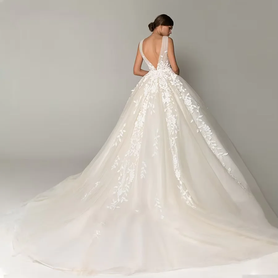 Customized Wedding Dresses Backless Beaded Flowers Embroidery Sleeveless Bridal Gown Vestidos De Noiva
Customized Wedding Dresses Backless Beaded Flowers Embroidery Sleeveless Bridal Gown Vestidos De Noiva