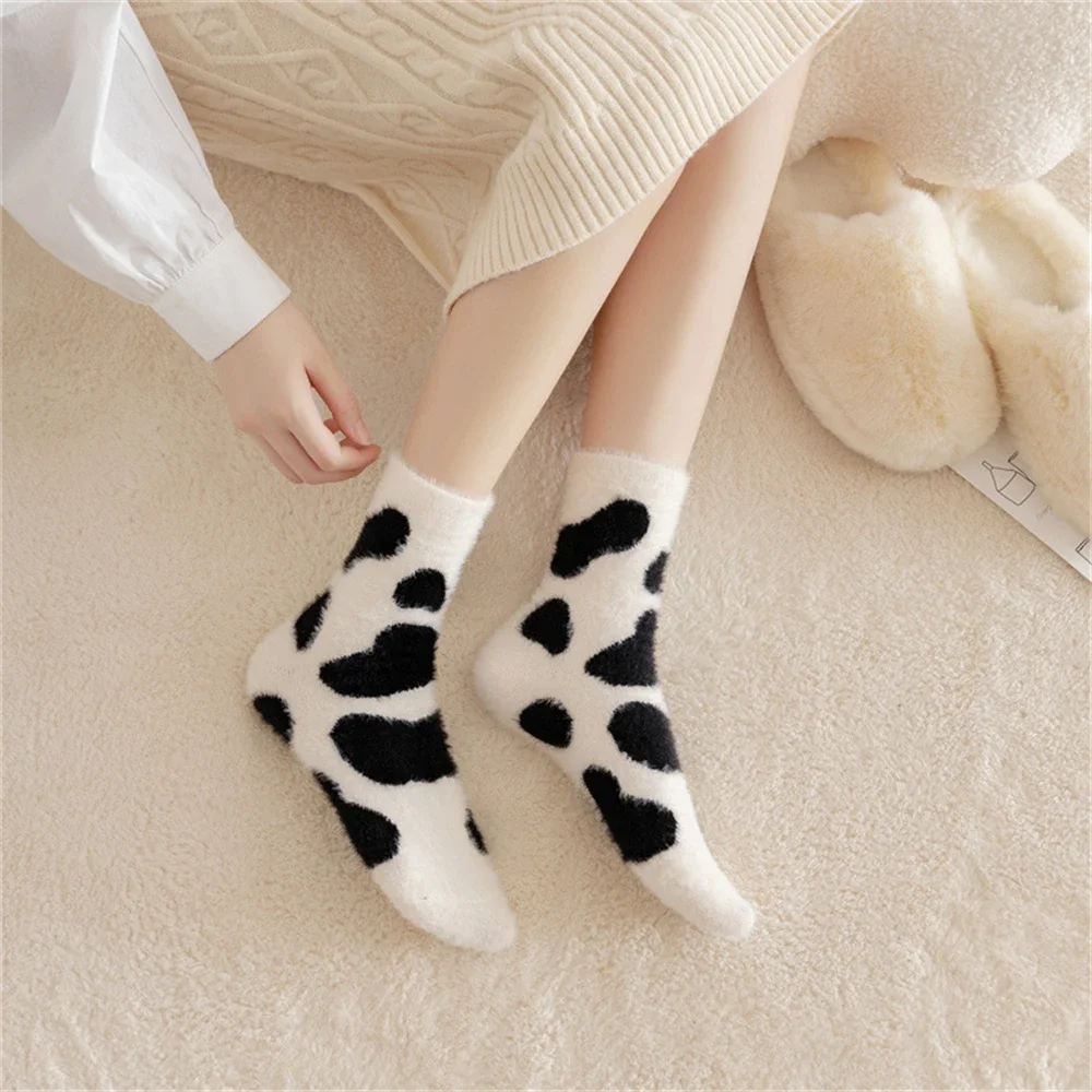 Women's Mink Fleece Socks Cartoon Animals Egg Cat Dinosaur Mink Home Floor Sleep Socks Soft Warm Winter Christmas Gift
Women's Mink Fleece Socks Cartoon Animals Egg Cat Dinosaur Mink Home Floor Sleep Socks Soft Warm Winter Christmas Gift