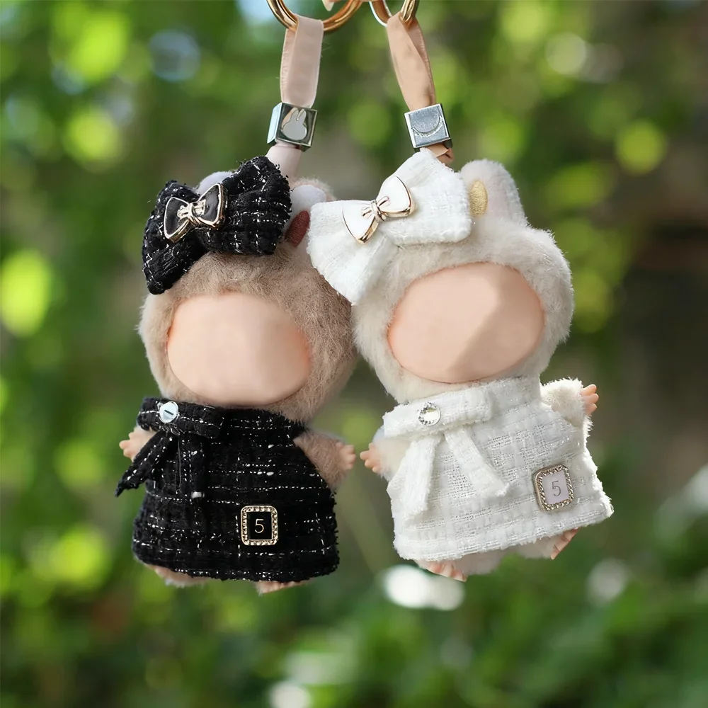 Одежда для 4.0 Labubu, аксессуары, мини-французская кукла, платье принцессы, одежда для любви, роскошный наряд, 10 см, плюшевая кукла, декор с подвеской
Одежда для 4.0 Labubu, аксессуары, мини-французская кукла, платье принцессы, одежда для любви, роскошный наряд, 10 см, плюшевая кукла, декор с подвеской