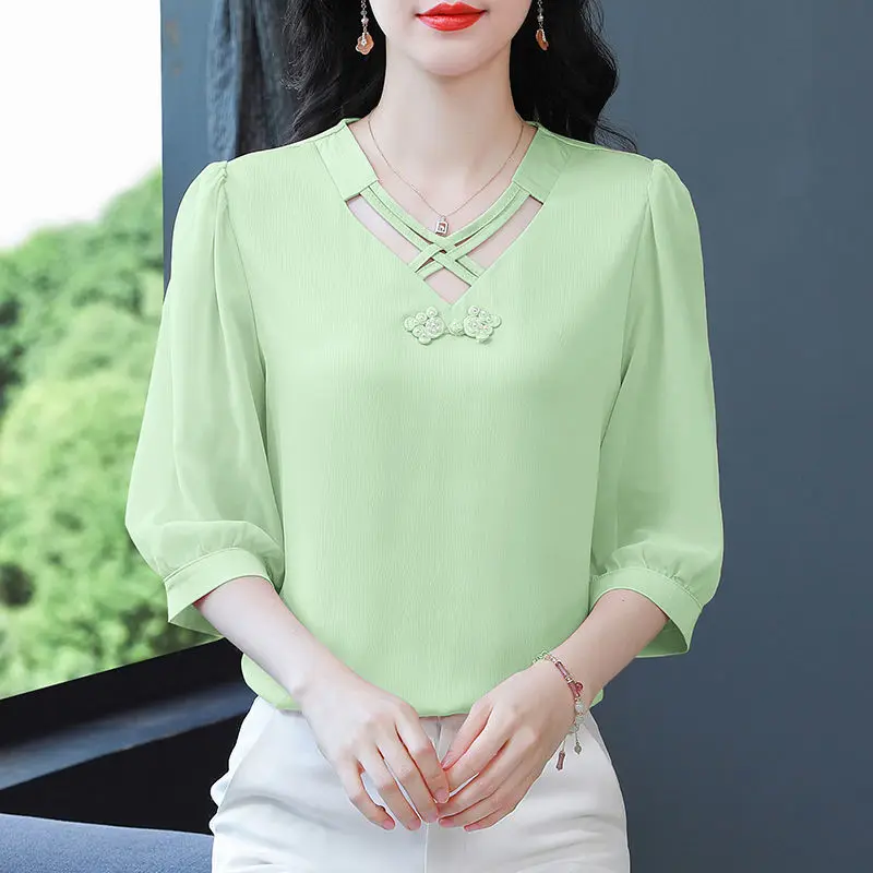 Women Clothes Summer Fashion Hollow Out Simplicity Solid Color 3/4 Sleeve Chiffon Shirts Women's Casual Loose Temperament Tops
Women Clothes Summer Fashion Hollow Out Simplicity Solid Color 3/4 Sleeve Chiffon Shirts Women's Casual Loose Temperament Tops