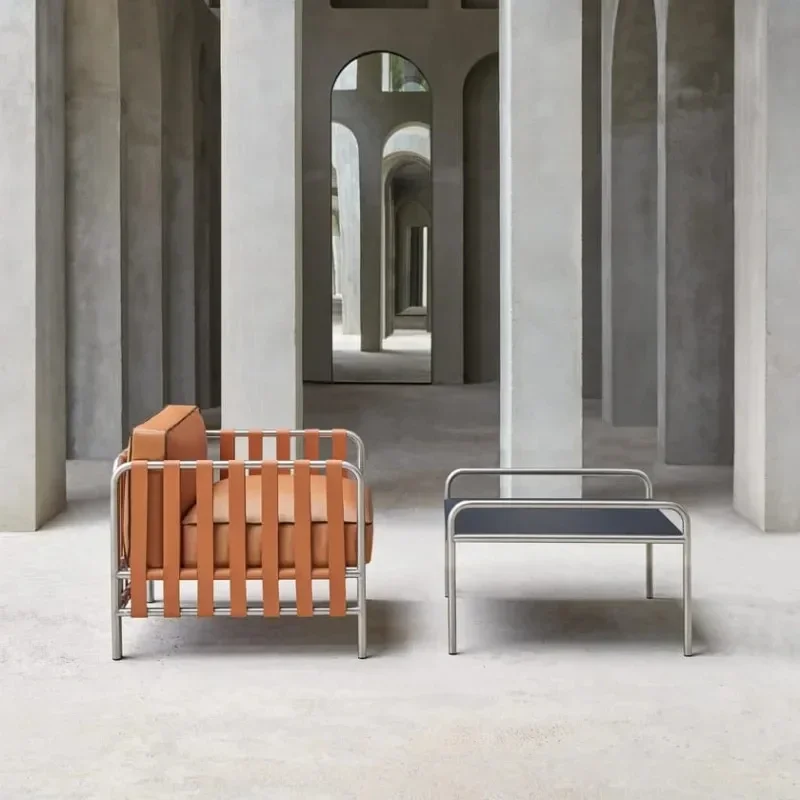 Outdoor single chair combines garden armchairs in different materials such as stainless steel, elastic, aluminum and teak wood
Outdoor single chair combines garden armchairs in different materials such as stainless steel, elastic, aluminum and teak wood