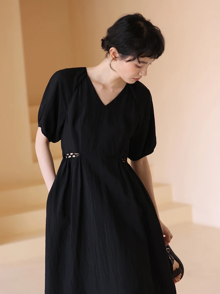 Hacikis Summer New Style V-Neck Hollow Design Slimming Commute Dress Women's Dress Casual Pure Color Loose Waist
Hacikis Summer New Style V-Neck Hollow Design Slimming Commute Dress Women's Dress Casual Pure Color Loose Waist