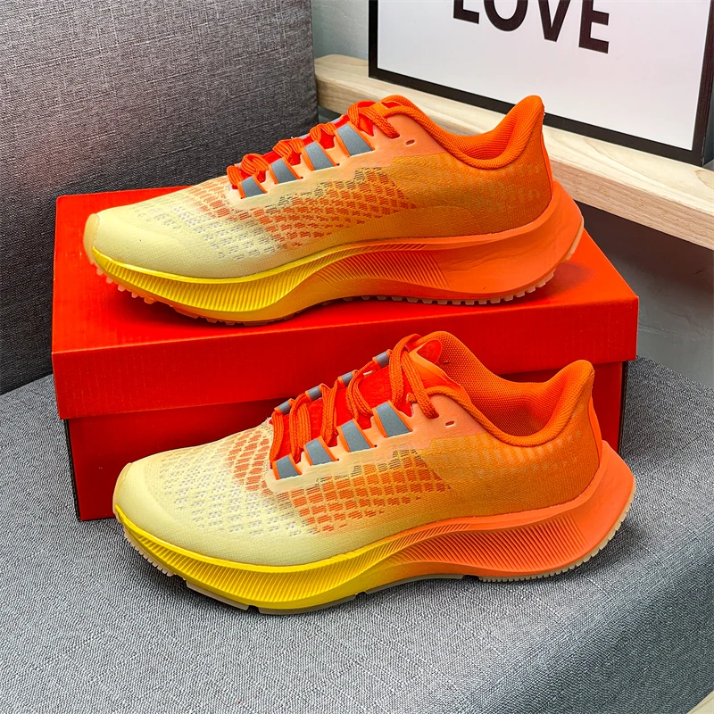 Уличные унисекс-кроссовки 2026 года: Новинка! Брендовые парные ретро-кроссовки с дышащей мягкой подошвой, универсальные повседневные студенческие туфли
Уличные унисекс-кроссовки 2026 года: Новинка! Брендовые парные ретро-кроссовки с дышащей мягкой подошвой, универсальные повседневные студенческие туфли