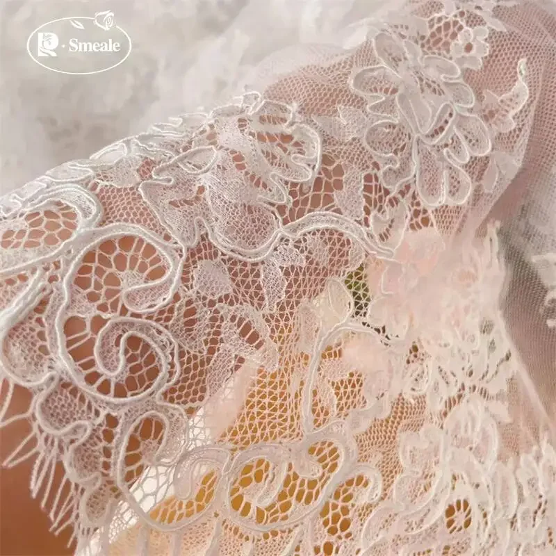 300CM X 150CM. French Large Flower Border Embroidery Lace Fabric.Couture Bride Wedding Gown Fabric. White Background Decoration
300CM X 150CM. French Large Flower Border Embroidery Lace Fabric.Couture Bride Wedding Gown Fabric. White Background Decoration