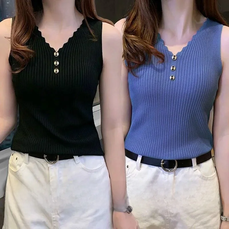 Women's Ice Silk Knitted Base Shirt V-Neck Strapless Sleeveless Top Summer Outerwear Fashion Comfortable Breathable Clothing
Women's Ice Silk Knitted Base Shirt V-Neck Strapless Sleeveless Top Summer Outerwear Fashion Comfortable Breathable Clothing