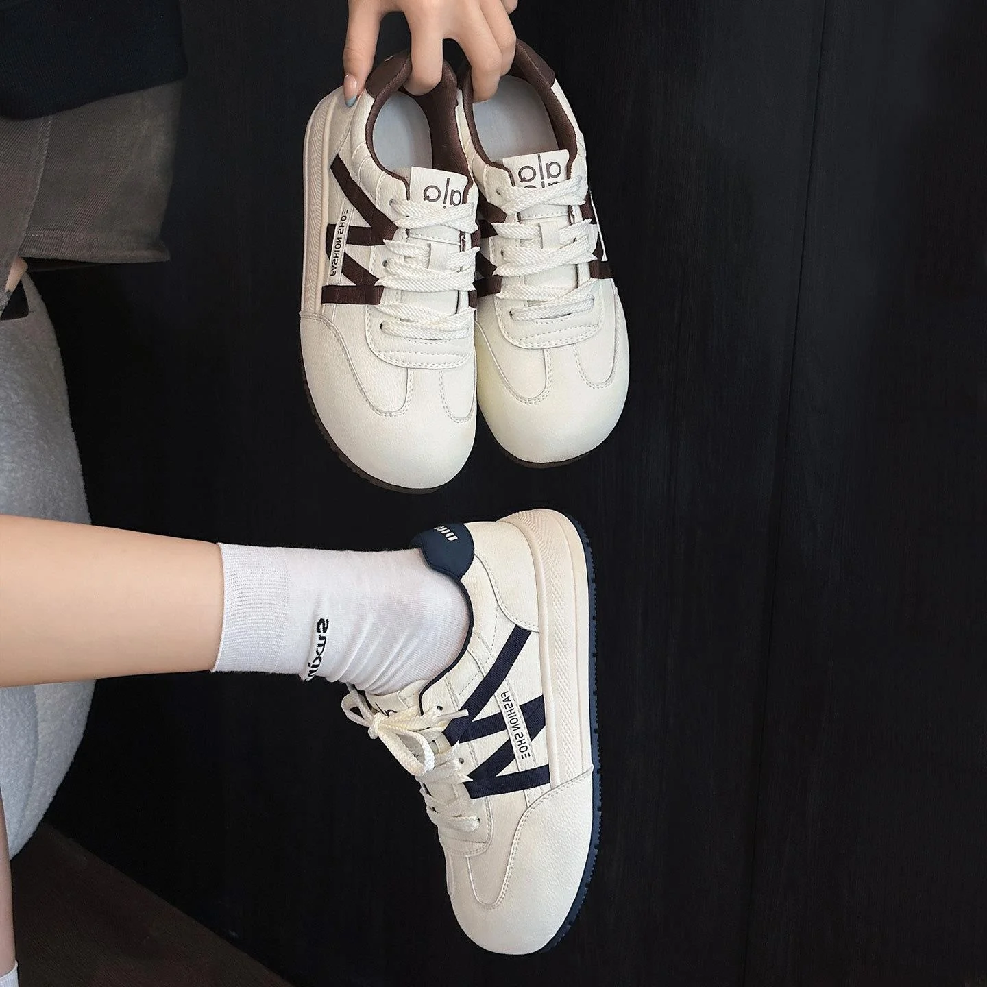 Women's Casual Sports Shoes Thick Bottom High Toppling Breathable Comfortable Leather Sneakers Flat Bottom All-Match Spring A...
Women's Casual Sports Shoes Thick Bottom High Toppling Breathable Comfortable Leather Sneakers Flat Bottom All-Match Spring A...
