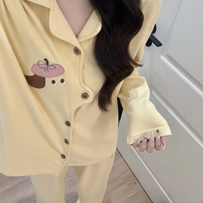 Winter Sleepwear Women's 2025 New Cartoon Little Dog Soft Cozy German Velvet Warm Cute Milk Velvet Home Clothes Long Sleeve
Winter Sleepwear Women's 2025 New Cartoon Little Dog Soft Cozy German Velvet Warm Cute Milk Velvet Home Clothes Long Sleeve