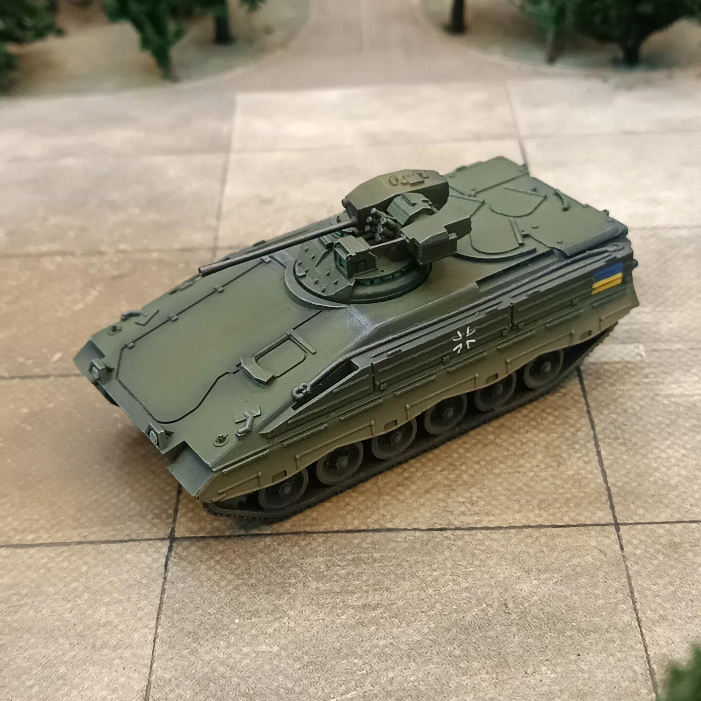 Немецкий танк Marder 1A3 в масштабе 1/72, окрашенная вручную готовая модель, декоративное украшение (доставка в течение 5-6 дней)
Немецкий танк Marder 1A3 в масштабе 1/72, окрашенная вручную готовая модель, декоративное украшение (доставка в течение 5-6 дней)