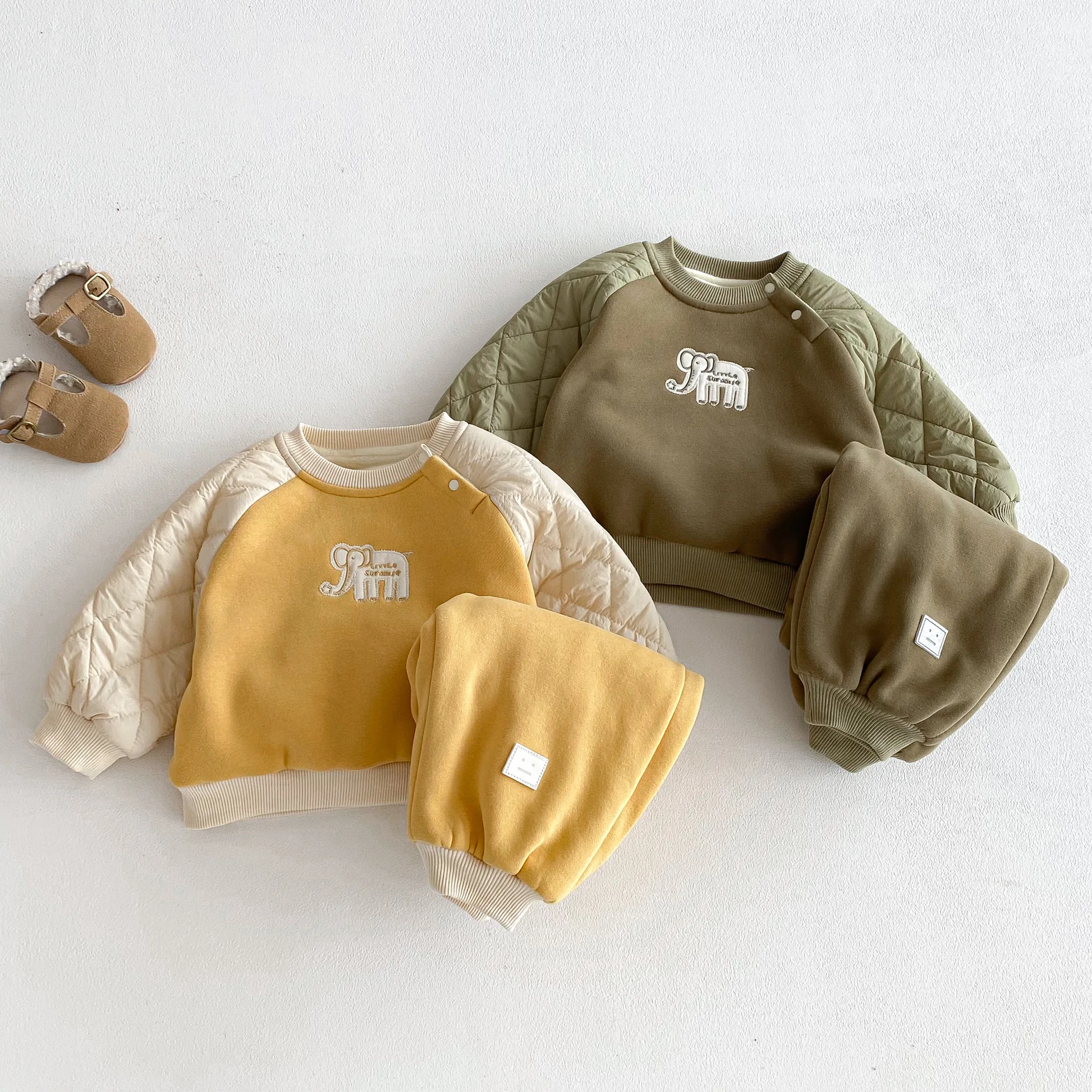 Kids Boys Children's Winter Thermal Clothing 0-5Y Cotton Fleece-Lined Warm Sweatshirt Pants Sets Cartoon Elephant Patchwork
Kids Boys Children's Winter Thermal Clothing 0-5Y Cotton Fleece-Lined Warm Sweatshirt Pants Sets Cartoon Elephant Patchwork