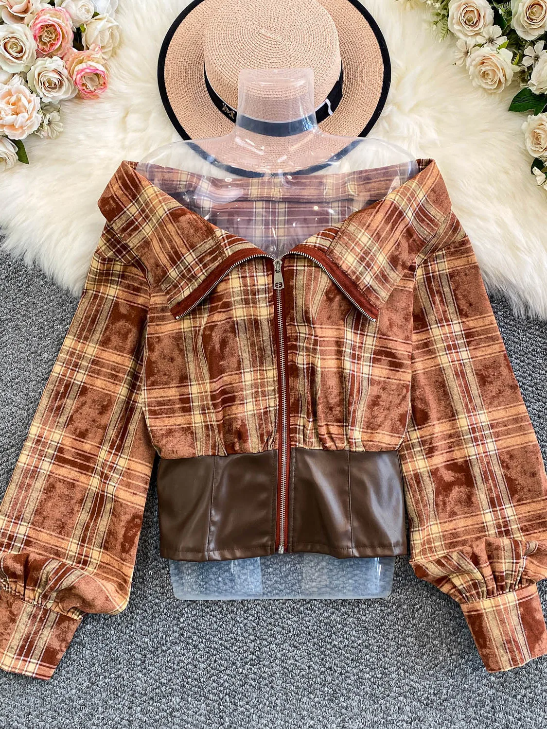 Slimming PU Leather Plaid Collar Zipper Women's Jaet Faionable Spicy Girl Sle Spliced Color Blo Long Sve Top
Slimming PU Leather Plaid Collar Zipper Women's Jaet Faionable Spicy Girl Sle Spliced Color Blo Long Sve Top