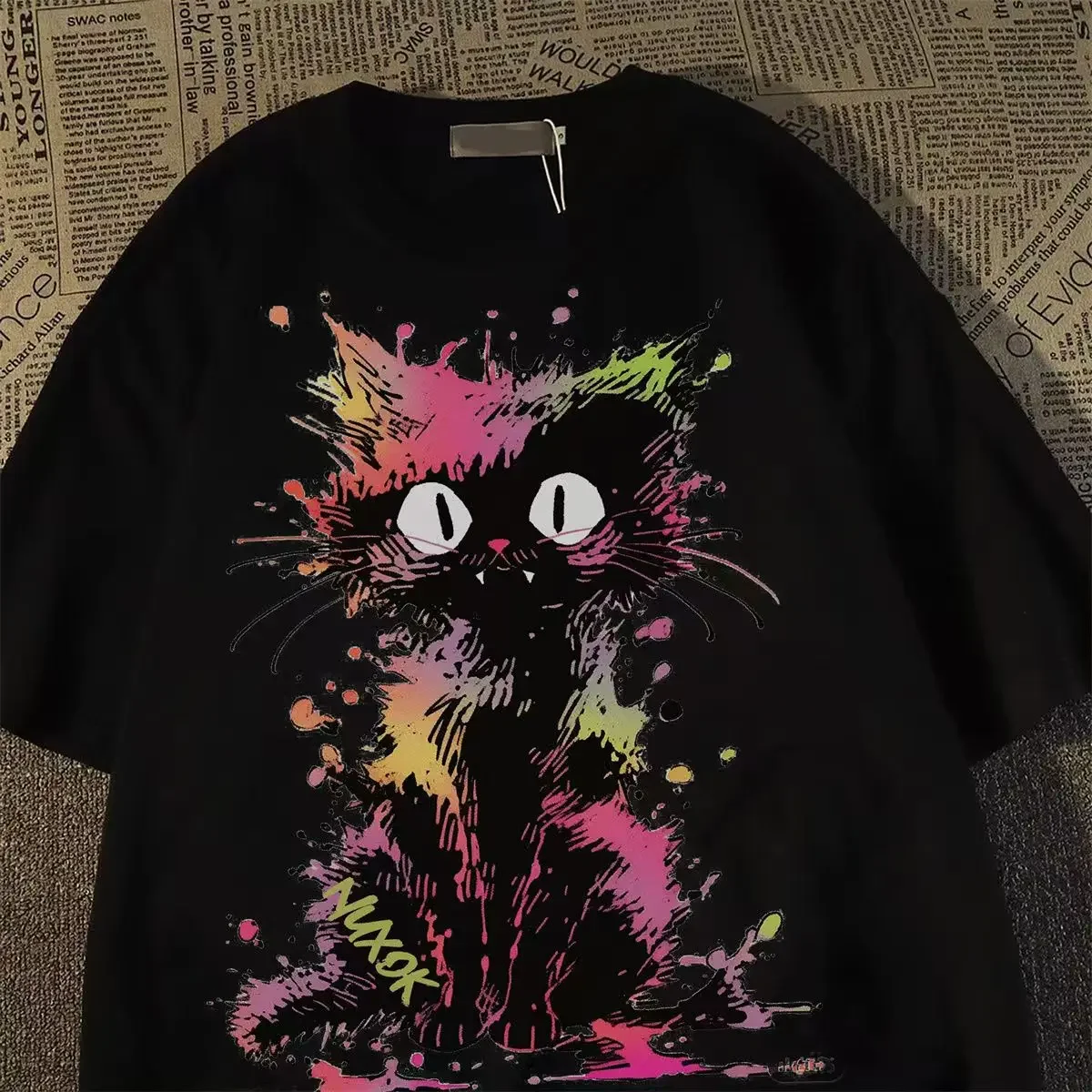 Милая крутая цветная кошачья принт, американская модная хлопковая повседневная футболка с коротким рукавом, женская новая летняя рубашка для пар, японские футболки
Милая крутая цветная кошачья принт, американская модная хлопковая повседневная футболка с коротким рукавом, женская новая летняя рубашка для пар, японские футболки