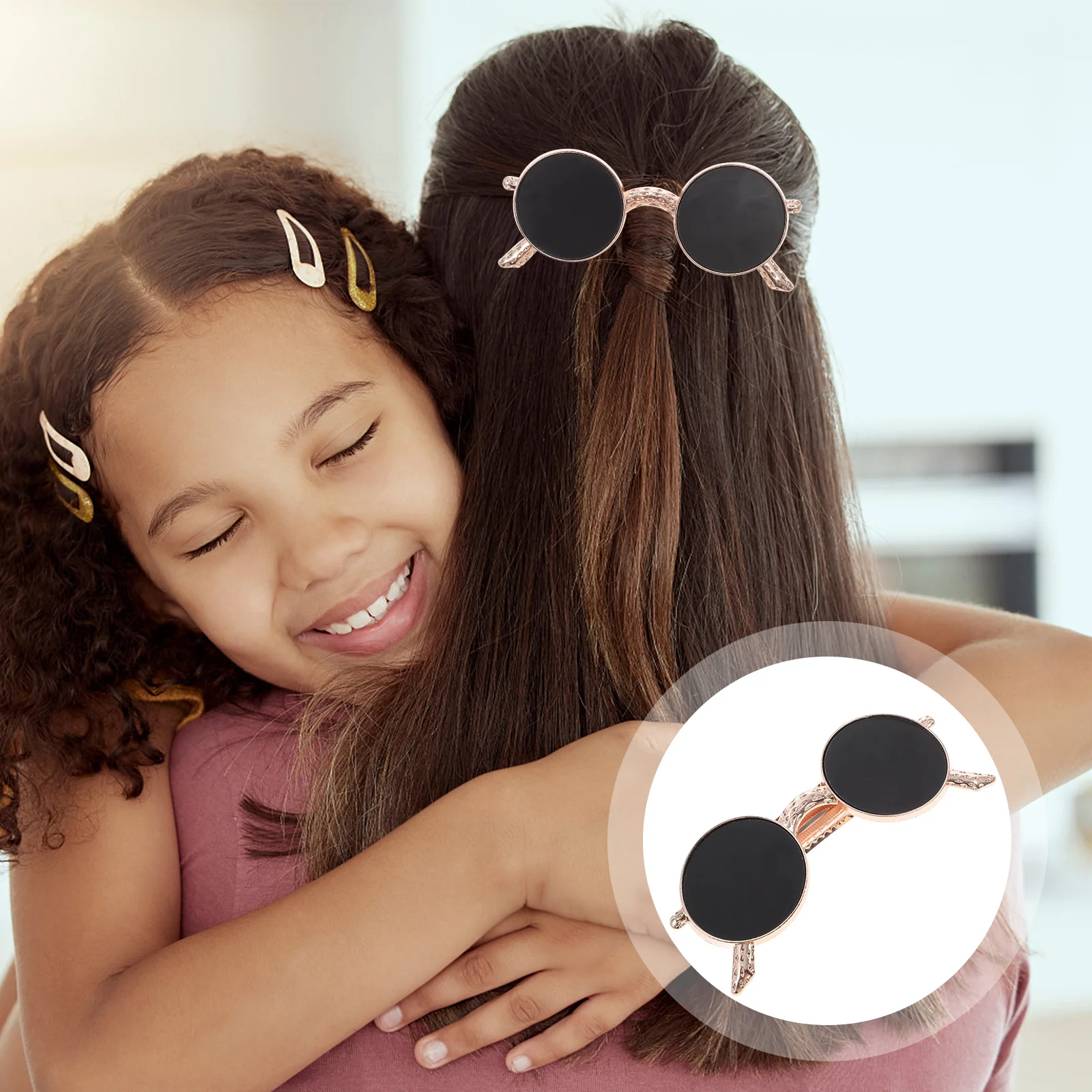 Vintage Sunglasses Shape Hair Barrette Metal Alloy Durable Snap Clip Hair Accessory Women Headwear Creative Hairpin Decoration
Vintage Sunglasses Shape Hair Barrette Metal Alloy Durable Snap Clip Hair Accessory Women Headwear Creative Hairpin Decoration