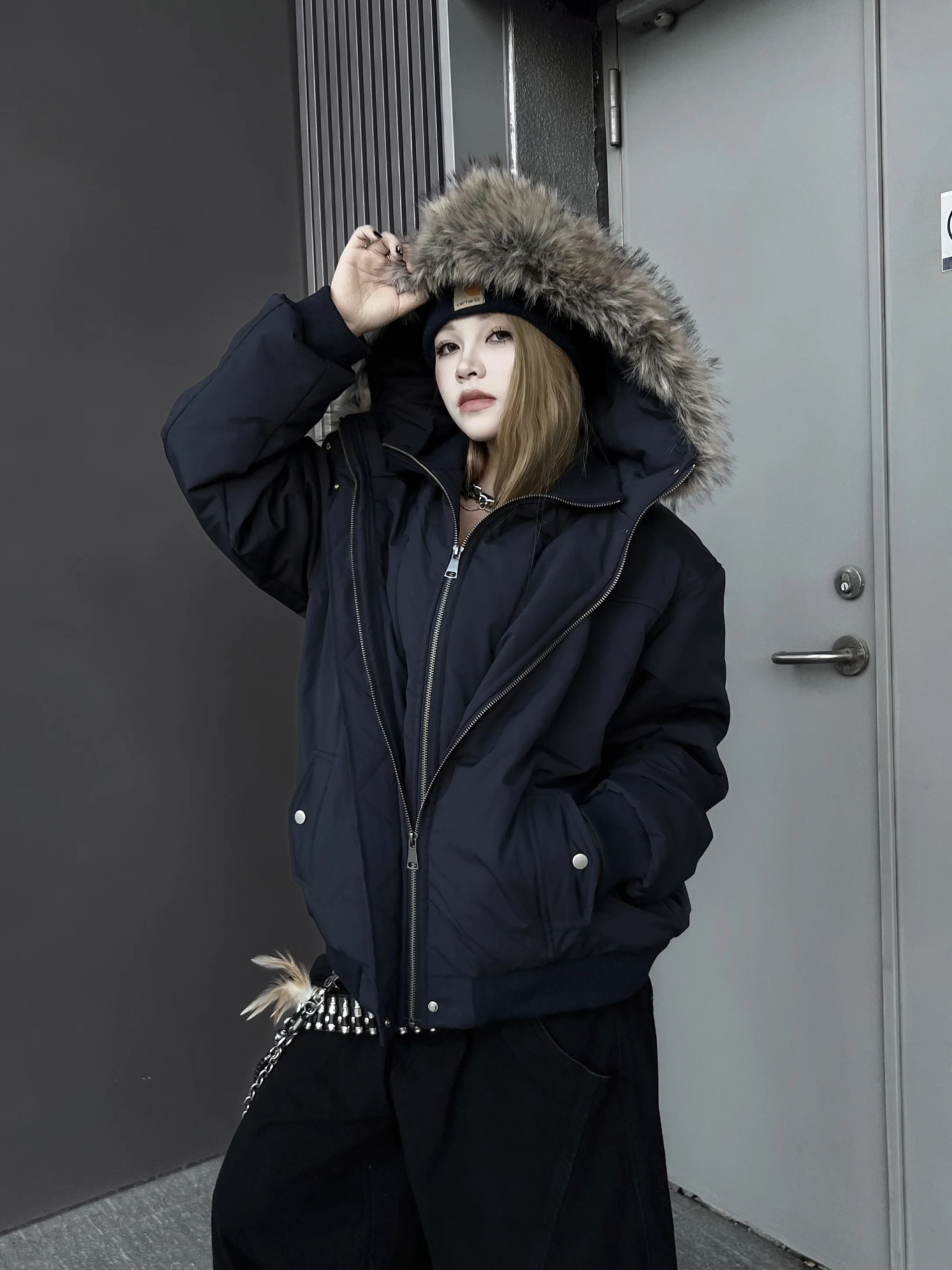 TR BRUIFT American Double Layer Hooded Fur Collar Mountain Eagle Jaet Warm Thi Pure Color Cotton Coat for Youth Casua...
TR BRUIFT American Double Layer Hooded Fur Collar Mountain Eagle Jaet Warm Thi Pure Color Cotton Coat for Youth Casua...