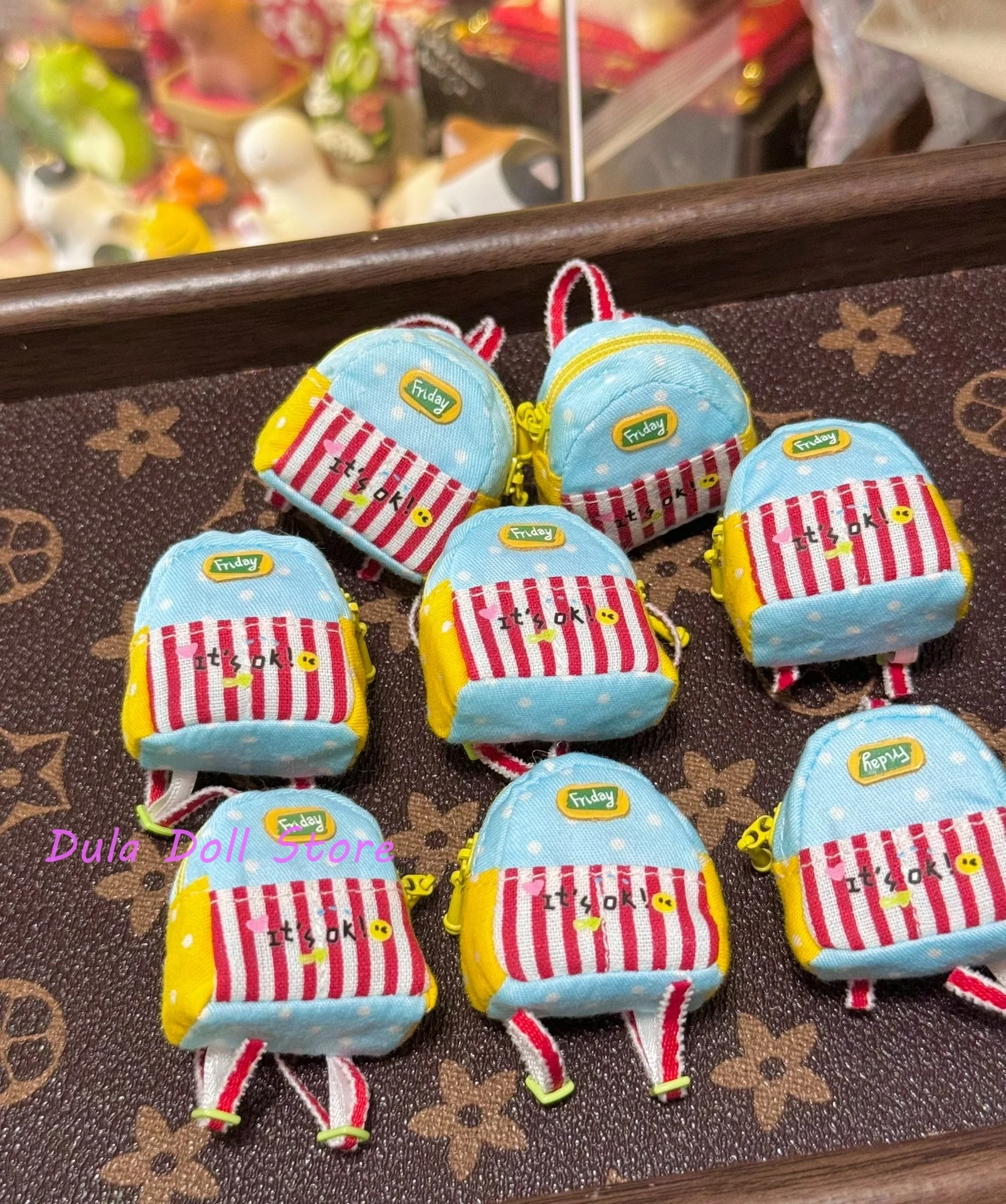 2026 Dula Doll Candy colored striped backpack for ob11 Dolls
2026 Dula Doll Candy colored striped backpack for ob11 Dolls