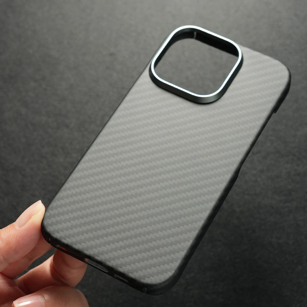 Carbon Fibre Magnetic Phone Case 16 Cover for iPhone 15 16 Pro Max Wireless Charging MagSafe Shell Alloy Camera Ring Funda
Carbon Fibre Magnetic Phone Case 16 Cover for iPhone 15 16 Pro Max Wireless Charging MagSafe Shell Alloy Camera Ring Funda