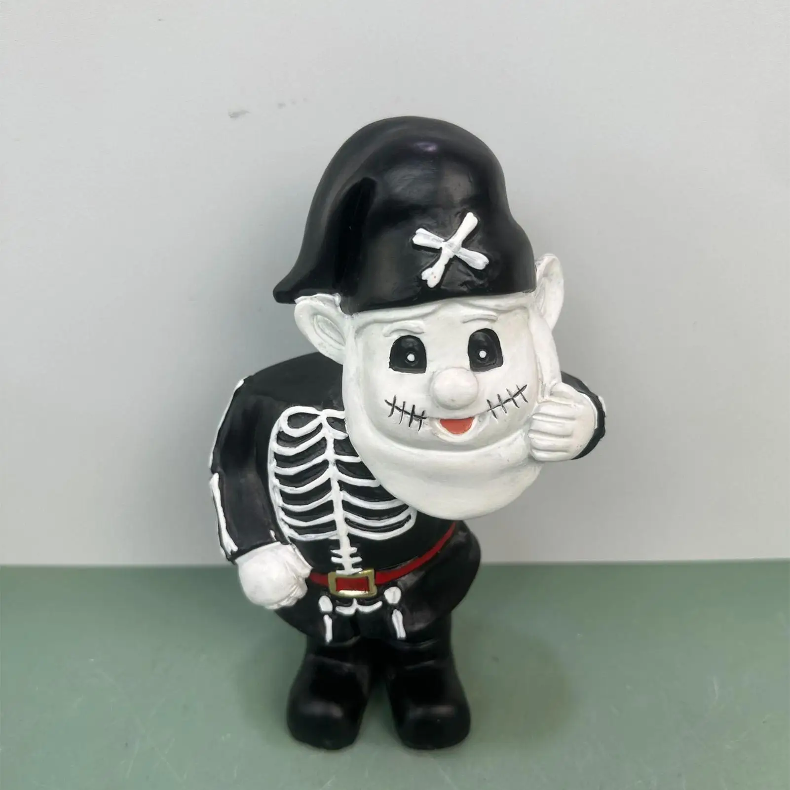 Фигурки скелетов для Хэллоуина, скульптура скелета, украшения из смолы, череп, фигурка солдата, украшение для каминной полки, стола
Фигурки скелетов для Хэллоуина, скульптура скелета, украшения из смолы, череп, фигурка солдата, украшение для каминной полки, стола