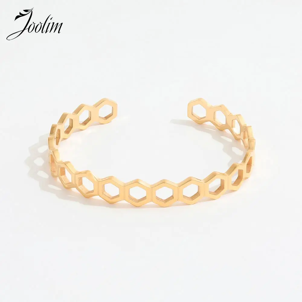 Joolim Jewelry High End PVD Wholesale Dainty Fashion Honeycomb Cuff Stainless Steel Bracelet for Women
Joolim Jewelry High End PVD Wholesale Dainty Fashion Honeycomb Cuff Stainless Steel Bracelet for Women