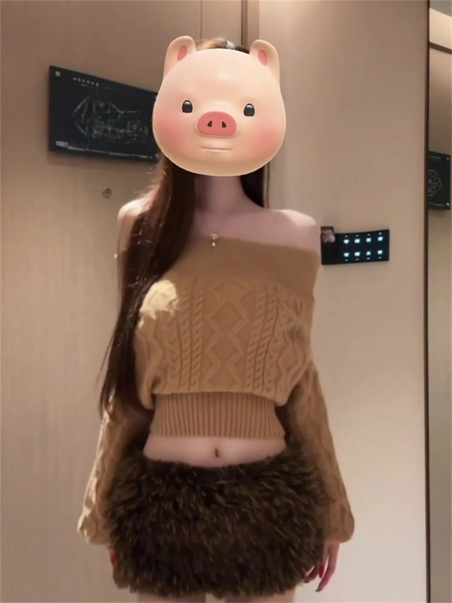 American Style Knitted Long Sleeve One Shoulder Twist Sweater Women's Sweet And Spicy Girl Slim Short Sweet And Spicy Top
American Style Knitted Long Sleeve One Shoulder Twist Sweater Women's Sweet And Spicy Girl Slim Short Sweet And Spicy Top