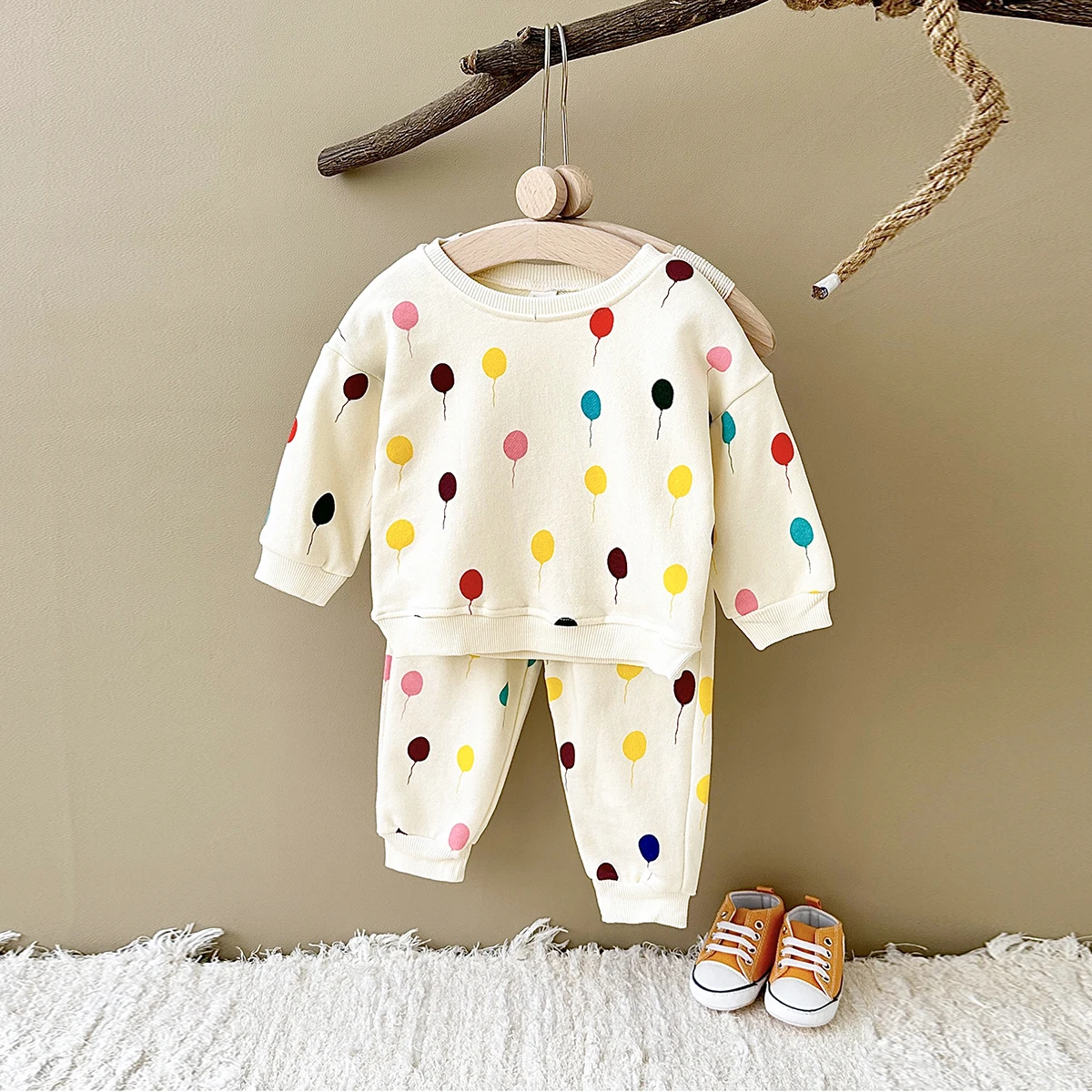 Autumn Fashion Toddler Baby Boys Girls Outfits Cotton Suit Cute Color Balloon Coat Tops+Pant Formal Party Kids Clothes Set
Autumn Fashion Toddler Baby Boys Girls Outfits Cotton Suit Cute Color Balloon Coat Tops+Pant Formal Party Kids Clothes Set