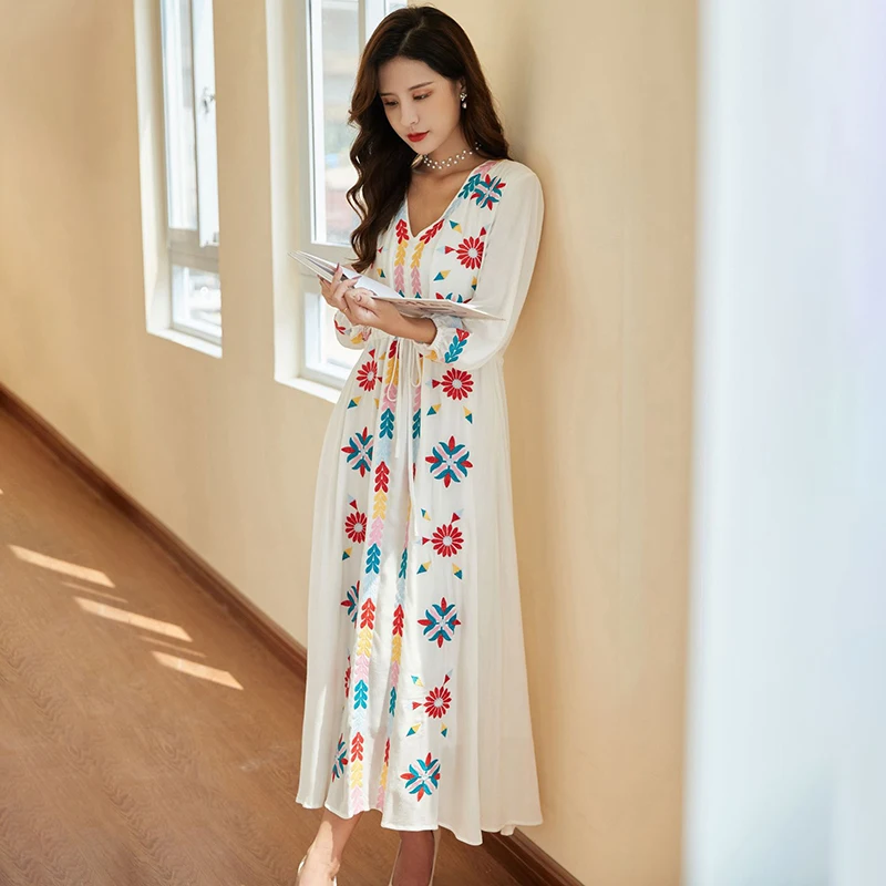 Jastie Vintage Floral Embroidery Midi Dress Lantern Sleeve V-Neck Lace-up High Waist Casual Dress Elegant Spring Female Clothes
Jastie Vintage Floral Embroidery Midi Dress Lantern Sleeve V-Neck Lace-up High Waist Casual Dress Elegant Spring Female Clothes