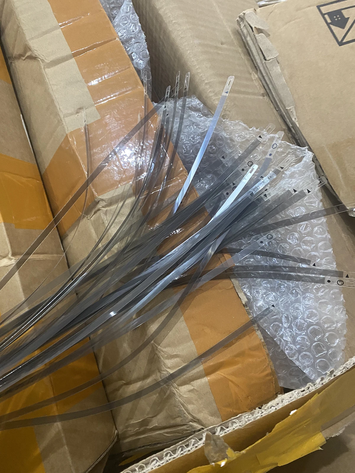 5 шт. CM751-80007 полоса кодировщика для HP OfficeJet PRO 8600 8100 8610 8620 часть принтера 
5 шт. CM751-80007 полоса кодировщика для HP OfficeJet PRO 8600 8100 8610 8620 часть принтера