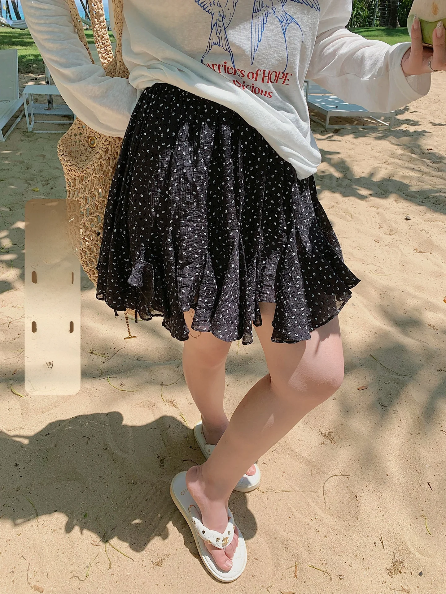 Herwear Floral Print Elastic Waist Short Skirt Women's plus Size Asymmetrical Hemline Slimming Half-length Skirts
Herwear Floral Print Elastic Waist Short Skirt Women's plus Size Asymmetrical Hemline Slimming Half-length Skirts