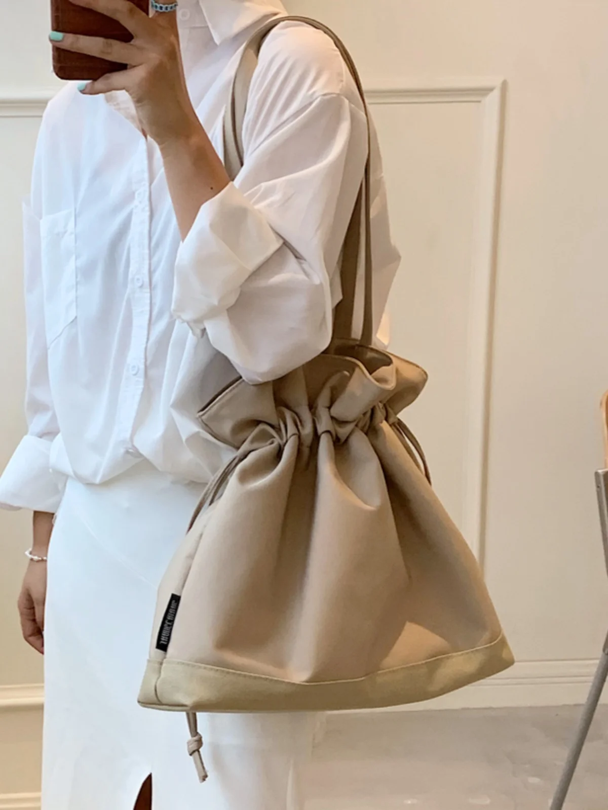 Японская большая нейлоновая сумка-мешок, женская модная простая повседневная модная сумка через плечо с одним ремешком и мягкой ручкой