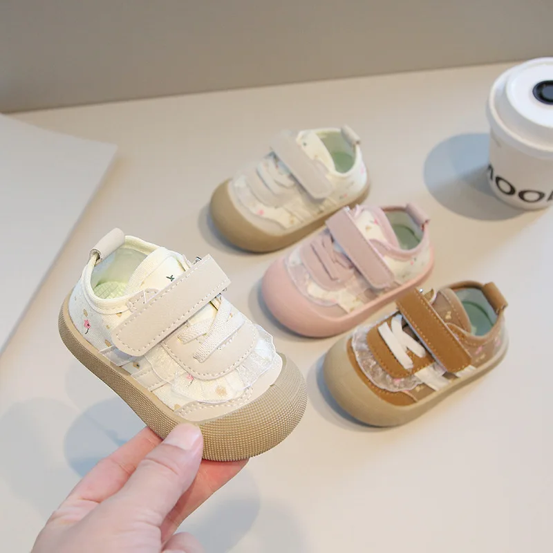 Cute Baby Floral Walking Shoes Sweet for Girls Flats Toes Capped Anti-kicked 2025 Autumn New Little Kids Sports Shoes Hook&loop
Cute Baby Floral Walking Shoes Sweet for Girls Flats Toes Capped Anti-kicked 2025 Autumn New Little Kids Sports Shoes Hook&loop