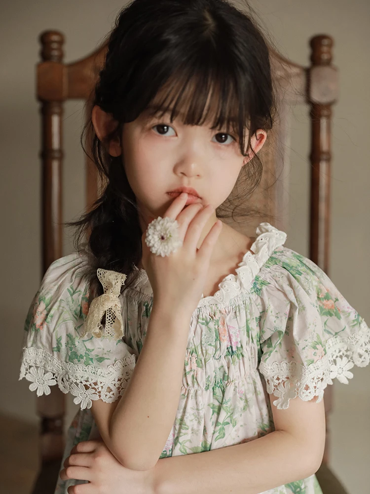 2023 Girls' Summer Elegant Lace A-line Dress Children's Round Neck Short Sleeve Printed Casual Knee Length Princess Dress 7-12y
2023 Girls' Summer Elegant Lace A-line Dress Children's Round Neck Short Sleeve Printed Casual Knee Length Princess Dress 7-12y