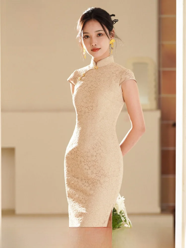 Ele mat Gold Lace Reformed Qipao Women's Faion High Elastici Spring Summer New Arrival by E.Red Face
Ele mat Gold Lace Reformed Qipao Women's Faion High Elastici Spring Summer New Arrival by E.Red Face