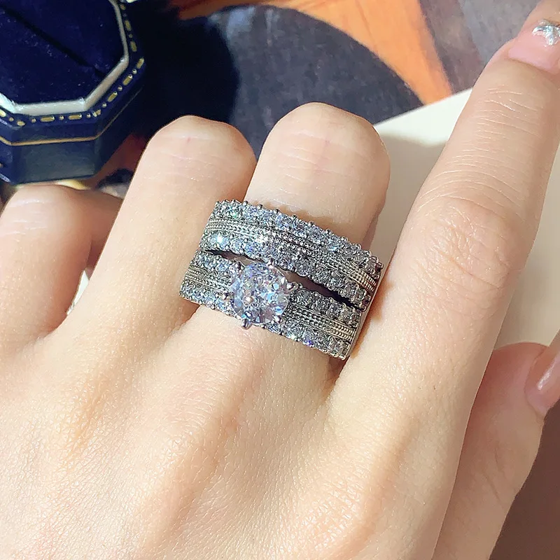 High-End Design Engagement Ring Set Women's Zircon Micro Ring Versatile Elegant Fashion Jewelry Accessory
High-End Design Engagement Ring Set Women's Zircon Micro Ring Versatile Elegant Fashion Jewelry Accessory