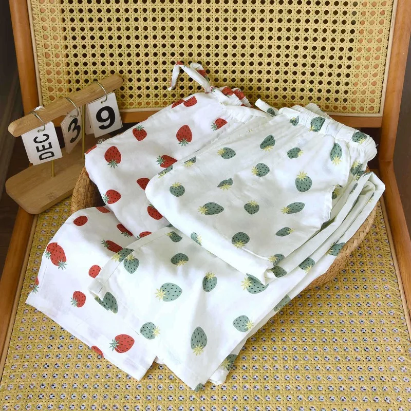2026 Spring and Autumn New Women's Sleeper Pants 100% Cotton Gauze Strawberry Cartoon Casual Loose Large Size Thin Home Pants
2026 Spring and Autumn New Women's Sleeper Pants 100% Cotton Gauze Strawberry Cartoon Casual Loose Large Size Thin Home Pants