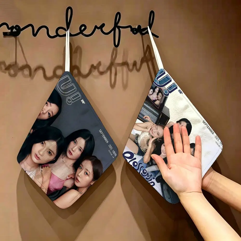 famous Korean group A P-Pink Polyester Cotton Hand Wiping Towel with Hanging Loop, Lightweight for Home and Commercial Use
famous Korean group A P-Pink Polyester Cotton Hand Wiping Towel with Hanging Loop, Lightweight for Home and Commercial Use