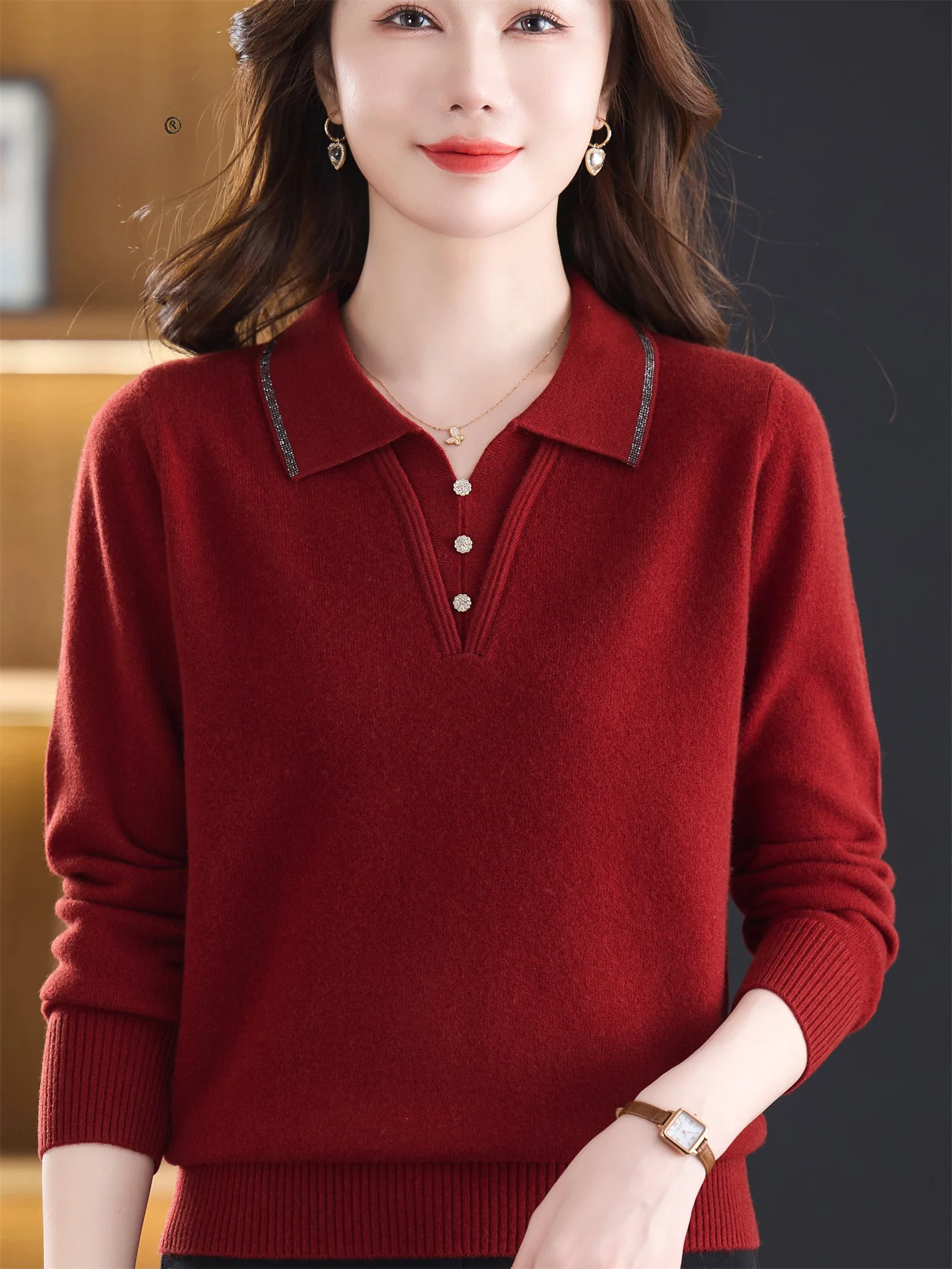 Модный трикотаж из чистой шерсти с воротником, базовый слой, свитер для молодых мам среднего возраста и ли, универсальная повседневная одежда
Модный трикотаж из чистой шерсти с воротником, базовый слой, свитер для молодых мам среднего возраста и ли, универсальная повседневная одежда