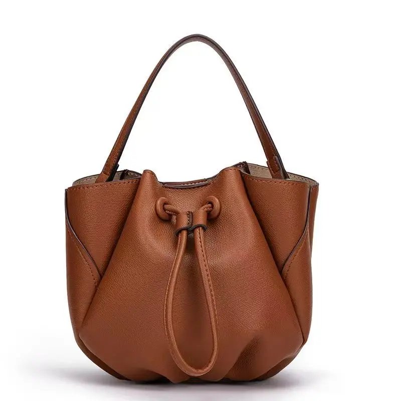Fashion Large Capacity Drawstring Pleated Pu Leather Bucket-shaped Handbag Solid Color Simple Women's Crossbody Shoulder Bag
Fashion Large Capacity Drawstring Pleated Pu Leather Bucket-shaped Handbag Solid Color Simple Women's Crossbody Shoulder Bag