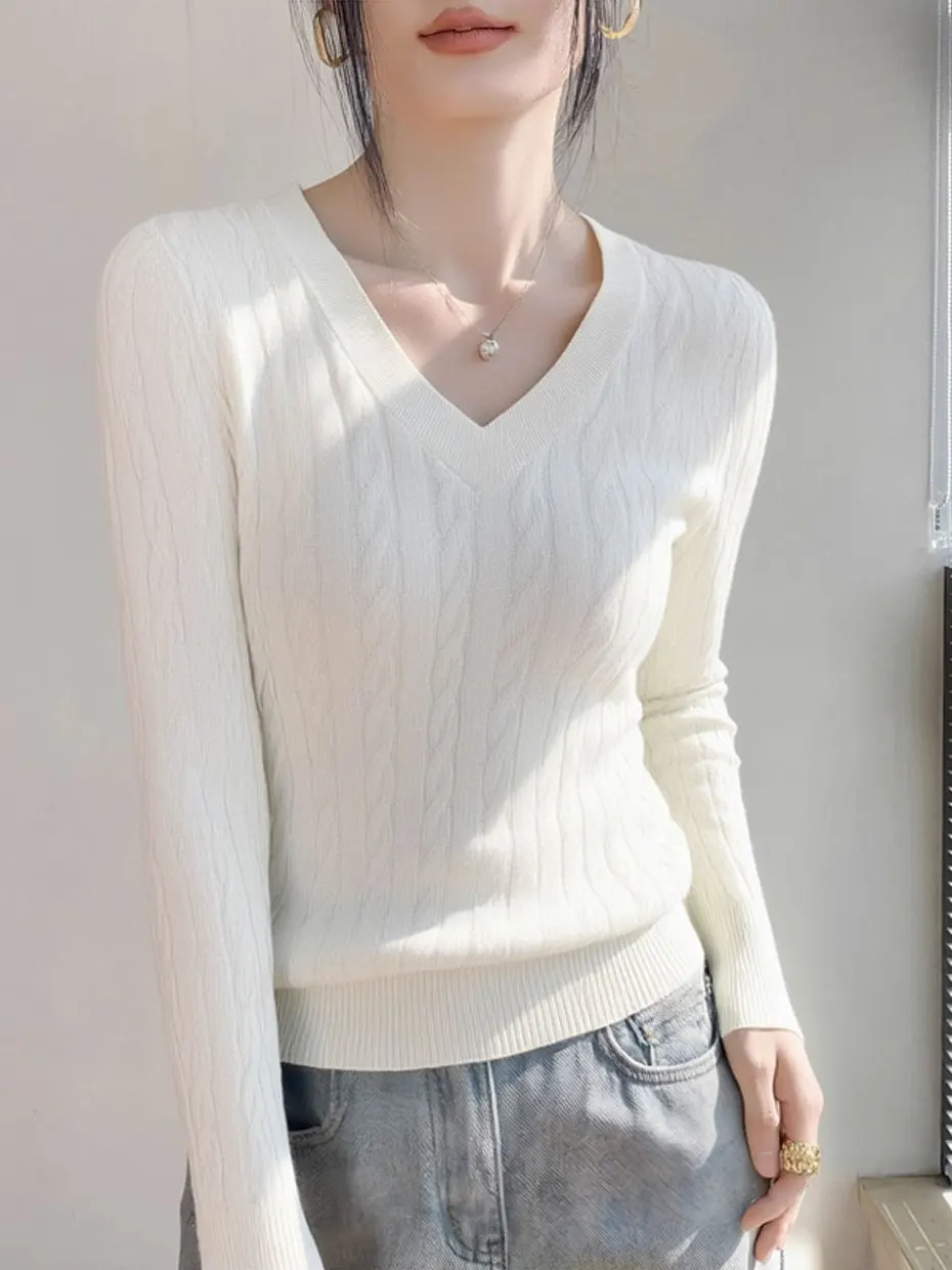 Elegant White Twisted Knitwear Outerwear Women's Base Layer Sweater Gentle Top Versatile for Various Occasions Winter Season
Elegant White Twisted Knitwear Outerwear Women's Base Layer Sweater Gentle Top Versatile for Various Occasions Winter Season