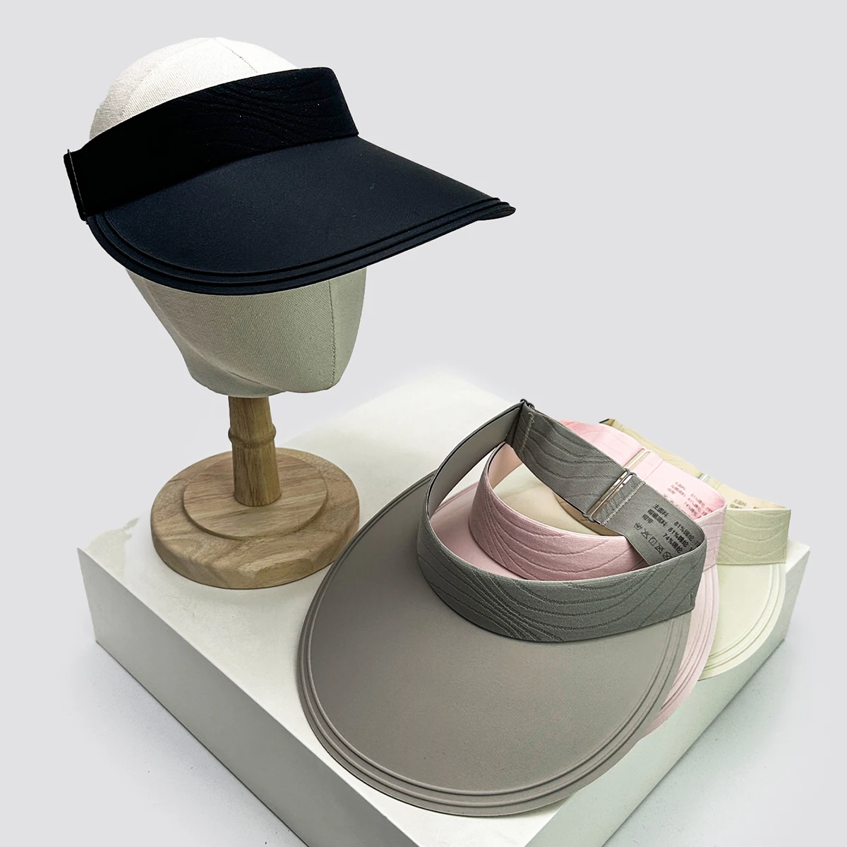 New Unisex Big Brim Color Block Sun Hats Breathable Simple Sunscreen Travel Top Air Caps Versatile Casual Fashion Lightweight
New Unisex Big Brim Color Block Sun Hats Breathable Simple Sunscreen Travel Top Air Caps Versatile Casual Fashion Lightweight