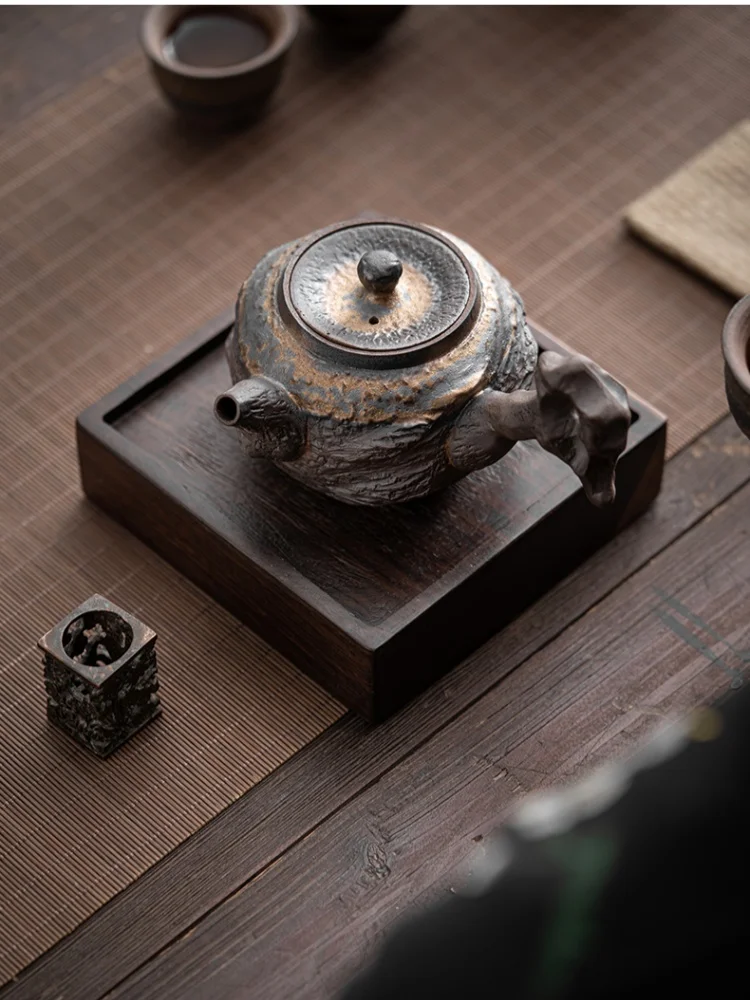 Retro Japanese Style Pot Teapot Kung Fu Coarse pottery Tea Making Device Tea Infuser Tea Kettle Chinese Small Teapot
Retro Japanese Style Pot Teapot Kung Fu Coarse pottery Tea Making Device Tea Infuser Tea Kettle Chinese Small Teapot