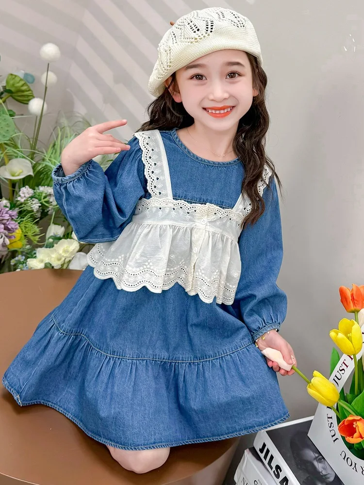 Girls' Denim Dress Set Spring and Autumn New Stylish Children's Outfit Baby Girl Lace Vest Set
Girls' Denim Dress Set Spring and Autumn New Stylish Children's Outfit Baby Girl Lace Vest Set