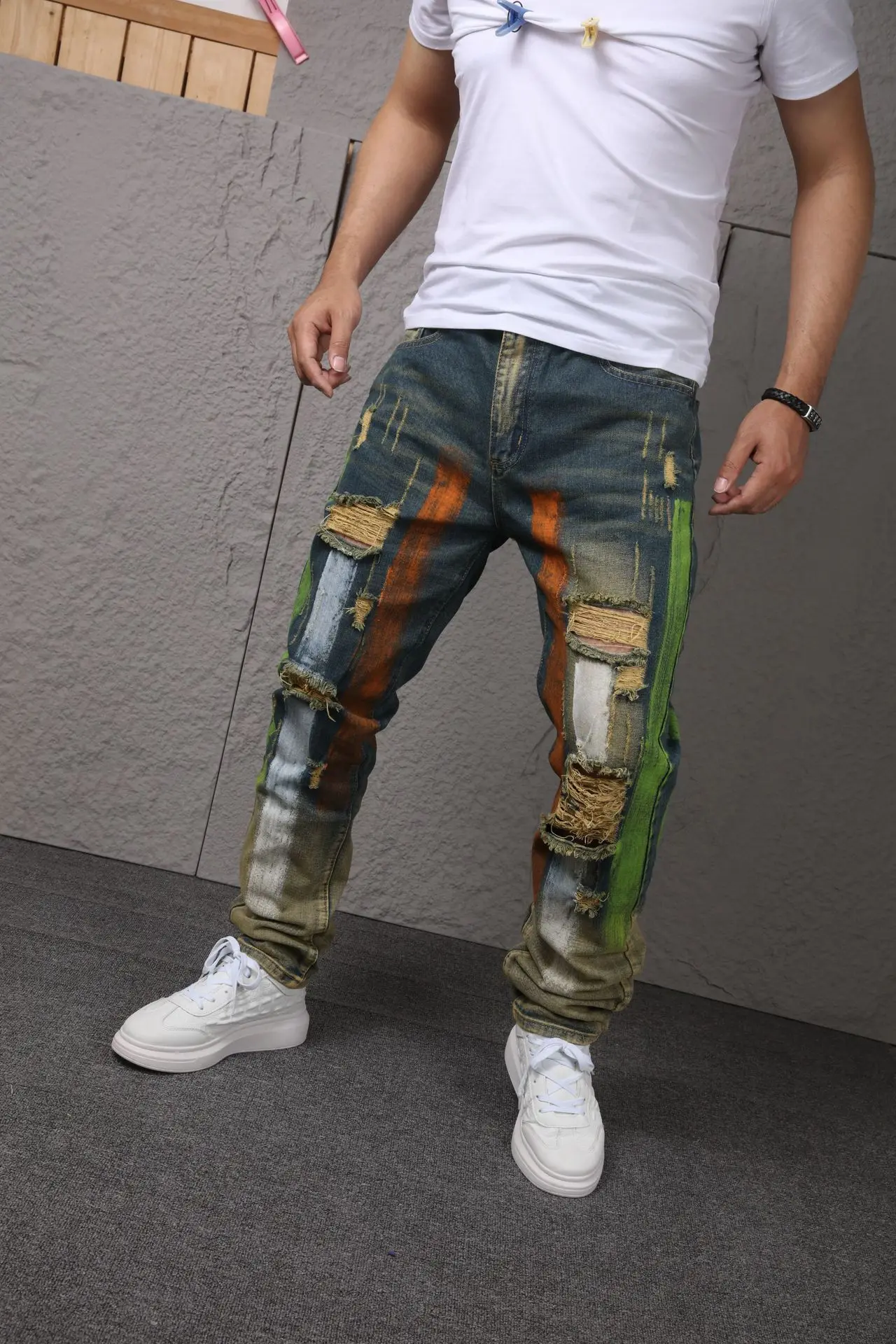 Men's High-Waist Skinny Jeans Street Style Bootcut Denim Pants with Hole And Paint Splatter Trendy No Stretch
Men's High-Waist Skinny Jeans Street Style Bootcut Denim Pants with Hole And Paint Splatter Trendy No Stretch