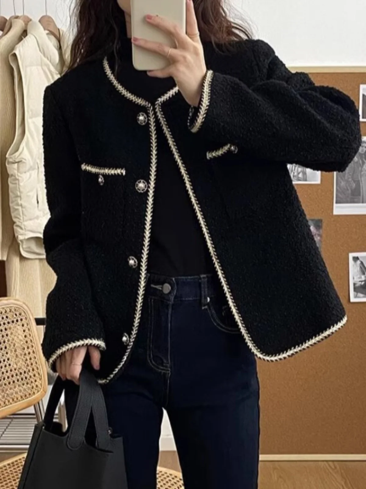 Женский топ Bla Sle Jaet размера плюс, весна-осень-зима, новый высококачественный утягивающий топ с овальными плечами, круглый топ Ne Thiened
Женский топ Bla Sle Jaet размера плюс, весна-осень-зима, новый высококачественный утягивающий топ с овальными плечами, круглый топ Ne Thiened