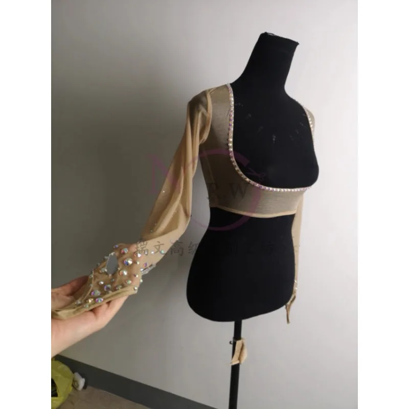 customized belly Latin dance costume ethnic dance warm mesh chest support jumpsuit invisible clothes finger long sleeves leotard
customized belly Latin dance costume ethnic dance warm mesh chest support jumpsuit invisible clothes finger long sleeves leotard