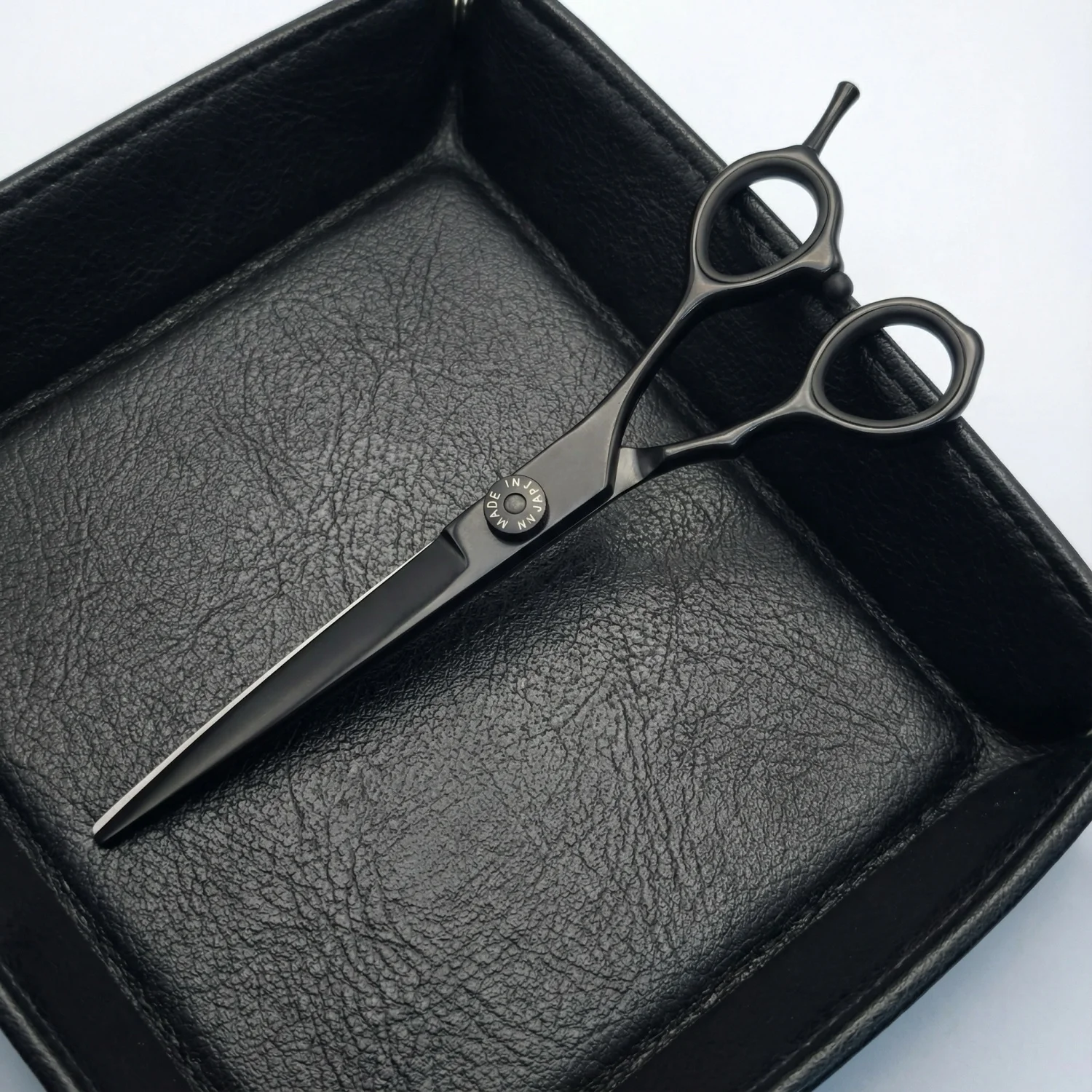 FnLune 5.5 Professional Barber Scissors Stainless Steel Hair Cutting Shears Salon Hairdressers barber scissors hair cutting tool
FnLune 5.5 Professional Barber Scissors Stainless Steel Hair Cutting Shears Salon Hairdressers barber scissors hair cutting tool