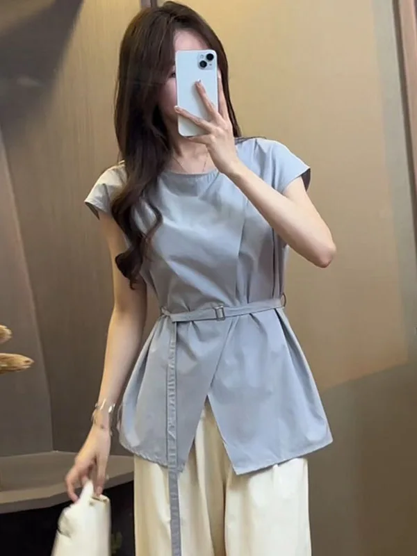 O-neck Cross Spliced Vent Sash Waisted Slim Blouse Women Elegant Short Sleeve Shirt Summer Korean Lady Premium Trendy Top
O-neck Cross Spliced Vent Sash Waisted Slim Blouse Women Elegant Short Sleeve Shirt Summer Korean Lady Premium Trendy Top