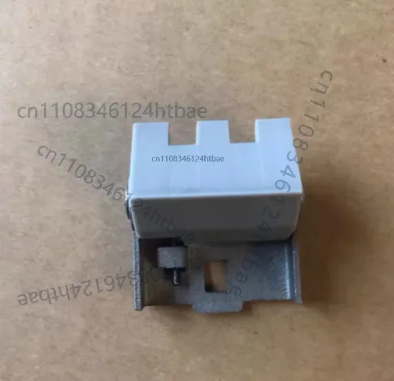 OK NEW 2pcs Turntable Dust Hinge Cove for Technics SL-3300 SL-303
OK NEW 2pcs Turntable Dust Hinge Cove for Technics SL-3300 SL-303