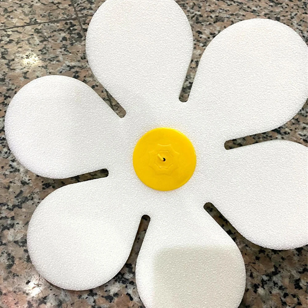 Garden Sunflower Sprinkler Cute Flower Shape Crazy Whirling Yard Sprinklers Rotating Funny Colorful Dancing Daisy Lawn Watering
Garden Sunflower Sprinkler Cute Flower Shape Crazy Whirling Yard Sprinklers Rotating Funny Colorful Dancing Daisy Lawn Watering