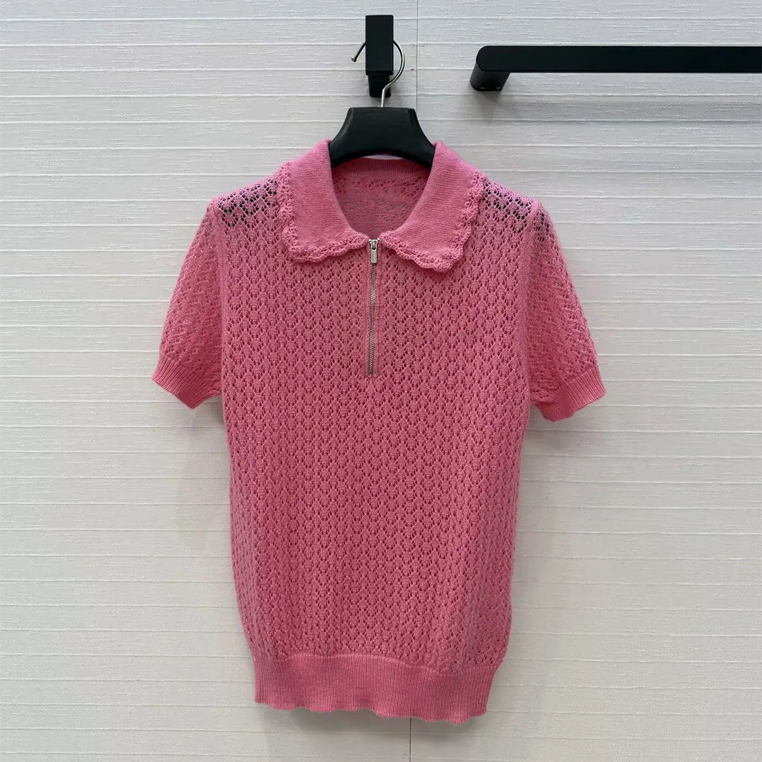 2026 New Summer Fashion Pink Cute Knitted Tops Women Peter Pan Collar Zipper Short Sleeve Hollow Out Crochet Knit Casual T-shirt
2026 New Summer Fashion Pink Cute Knitted Tops Women Peter Pan Collar Zipper Short Sleeve Hollow Out Crochet Knit Casual T-shirt