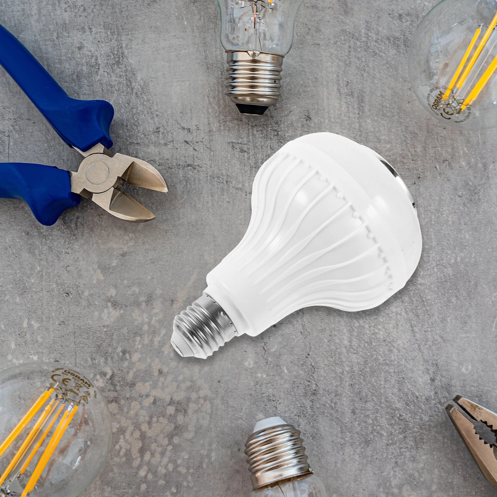 Music Light Bulb Smart Led Speaker Multicolored Changing Lamp Dimmable Adjustable Color Smartphone Connected Led Bulbs
Music Light Bulb Smart Led Speaker Multicolored Changing Lamp Dimmable Adjustable Color Smartphone Connected Led Bulbs