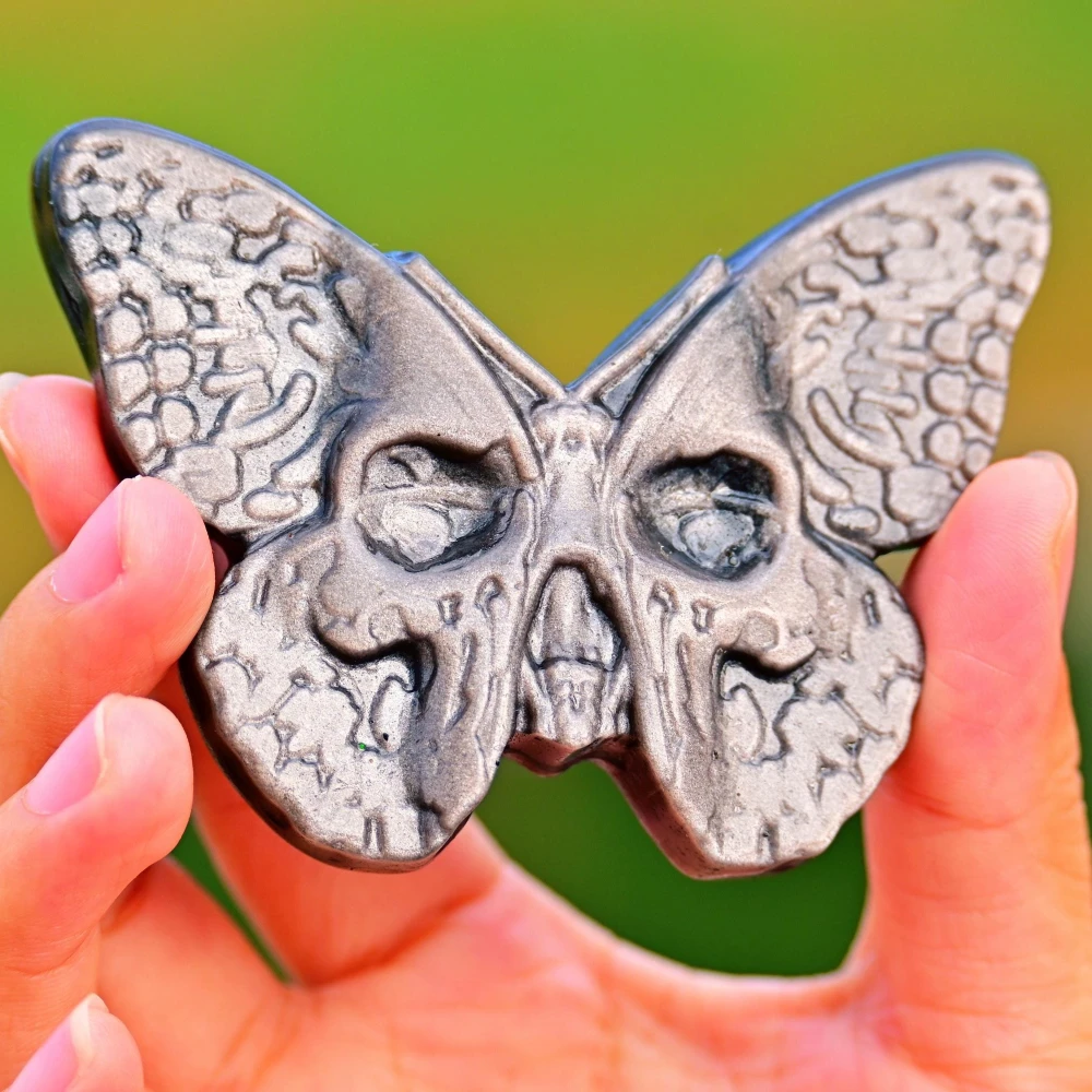 Natural Silver Obsidian Skull Butterfly for Halloween Celebrations Flashy Crystal Animal Home Decor Crystal Gift
Natural Silver Obsidian Skull Butterfly for Halloween Celebrations Flashy Crystal Animal Home Decor Crystal Gift